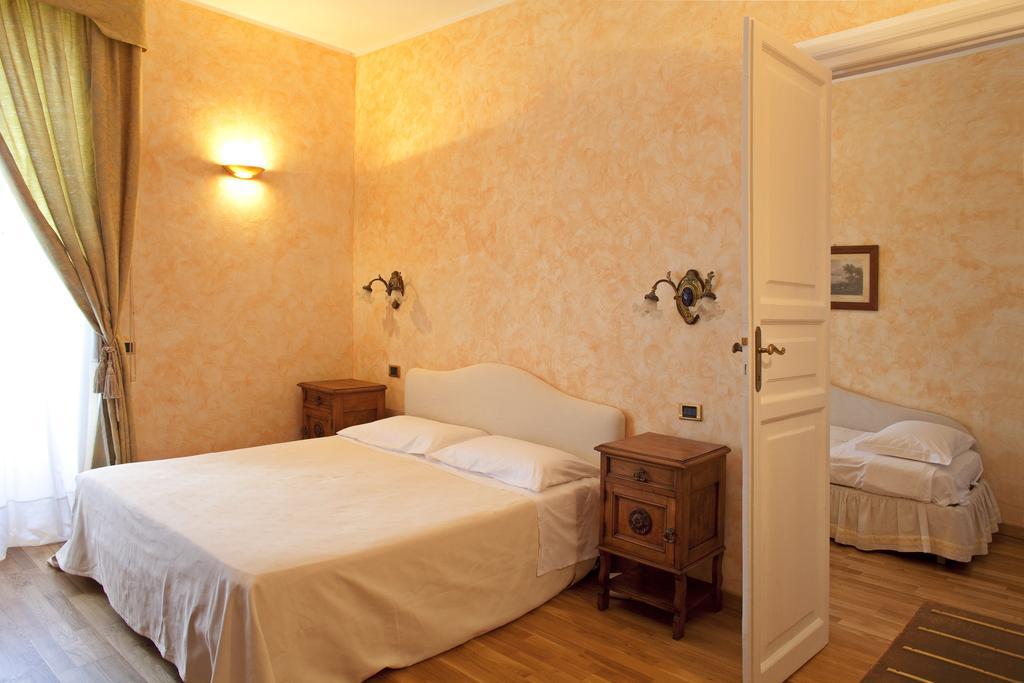 Hotel Astoria Genova Esterno foto